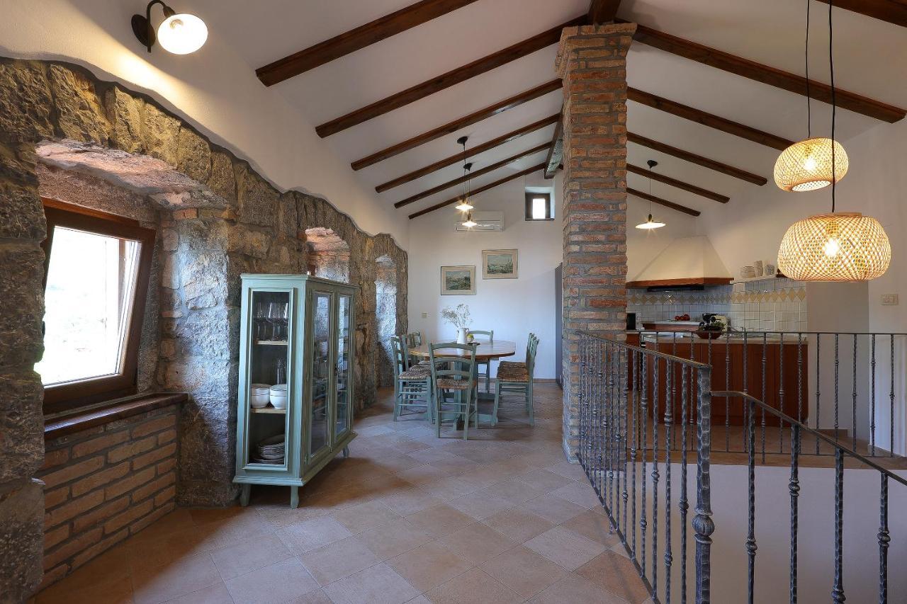 Villa Fani With Jacuzzi Ичичи Экстерьер фото