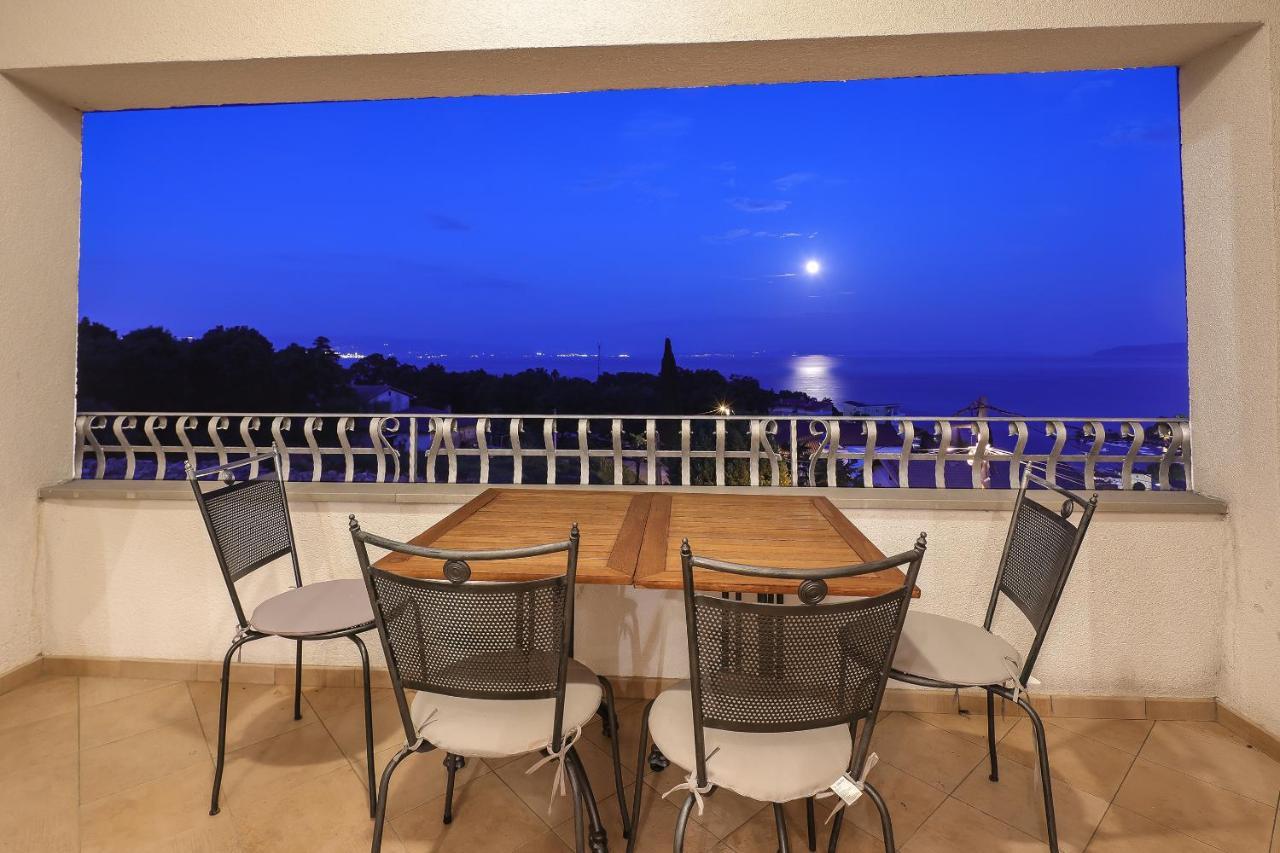 Villa Fani With Jacuzzi Ичичи Экстерьер фото